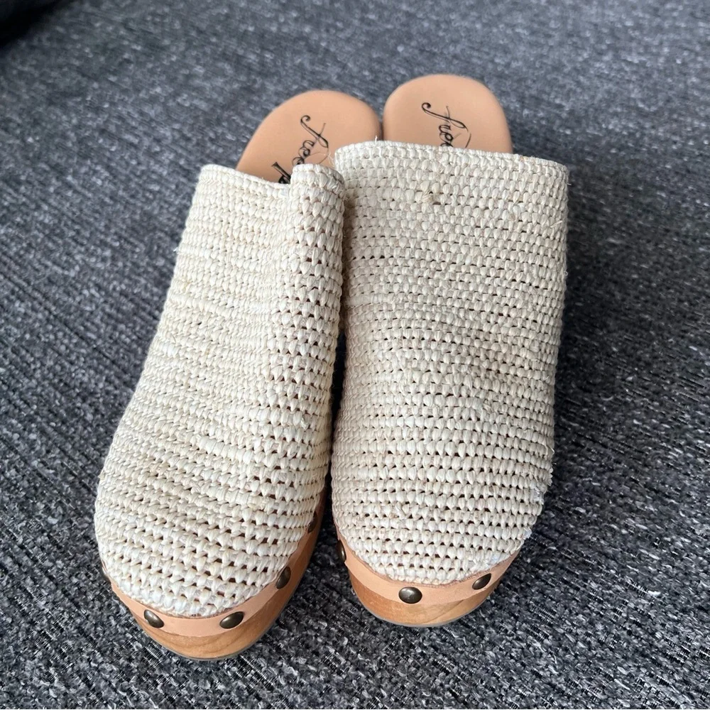 Free People Cream Tan Clog Mules with Wooden Soles